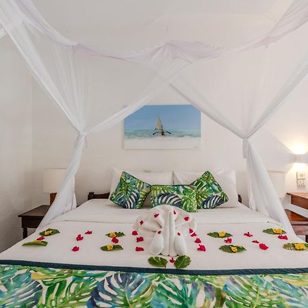Diani Sea Resort - All Inclusive Diani Beach Esterno foto