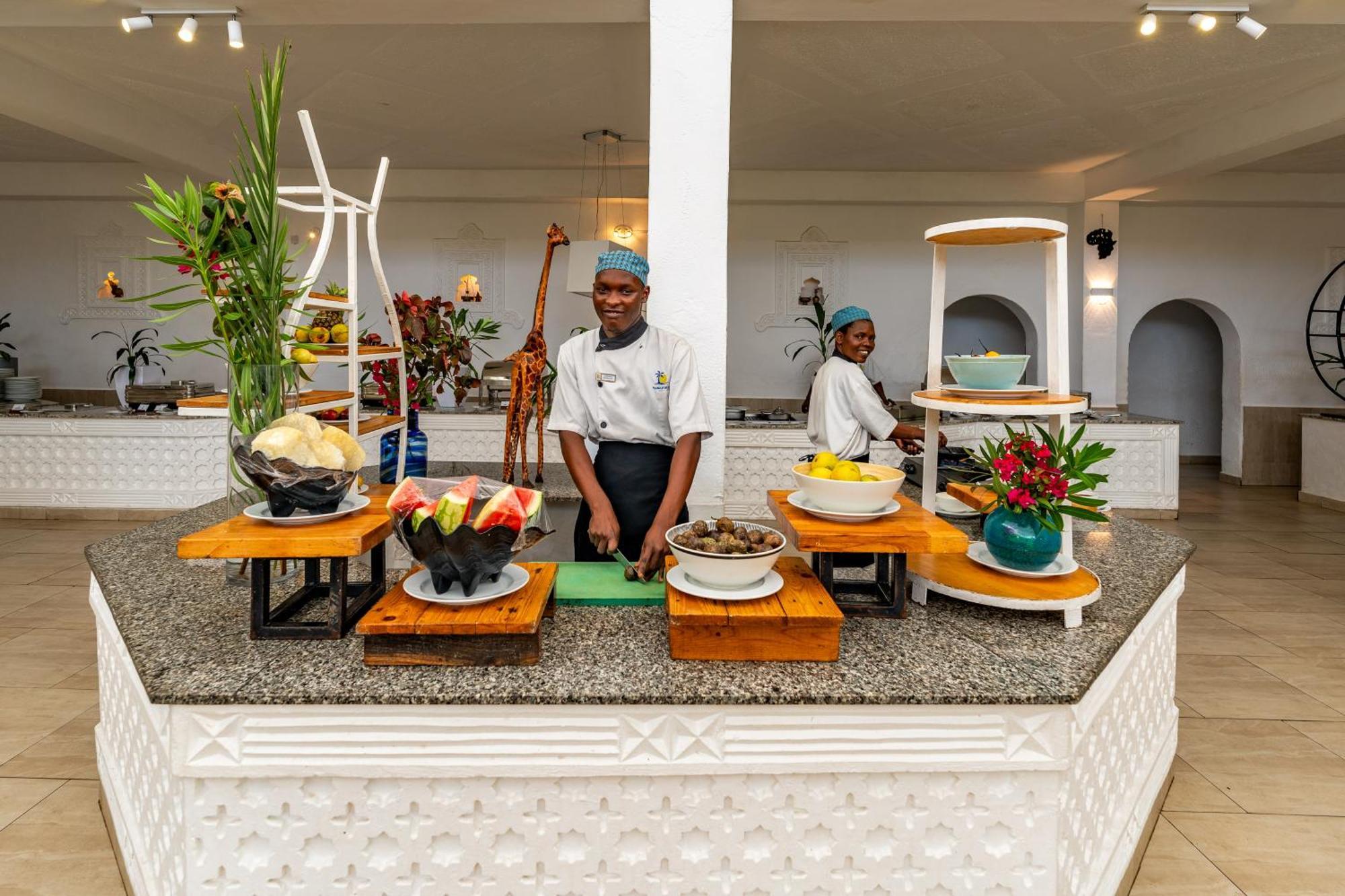 Diani Sea Resort - All Inclusive Diani Beach Esterno foto