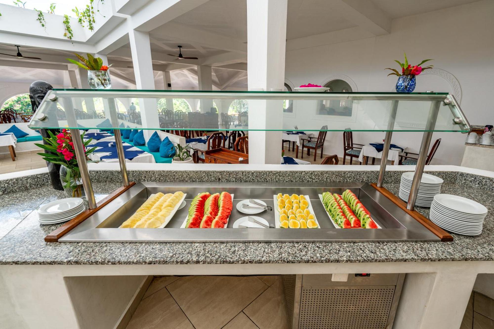Diani Sea Resort - All Inclusive Diani Beach Esterno foto